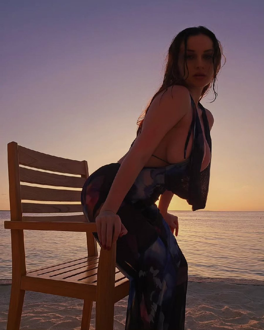 Sexy girl Miranda Faith nude in Xinxiang