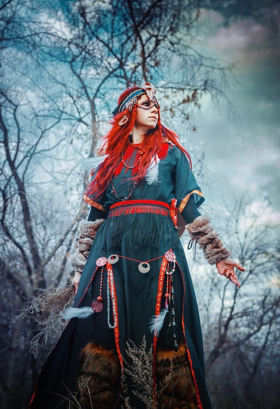 Girls in Slavic costumes underwear in Xinxiang